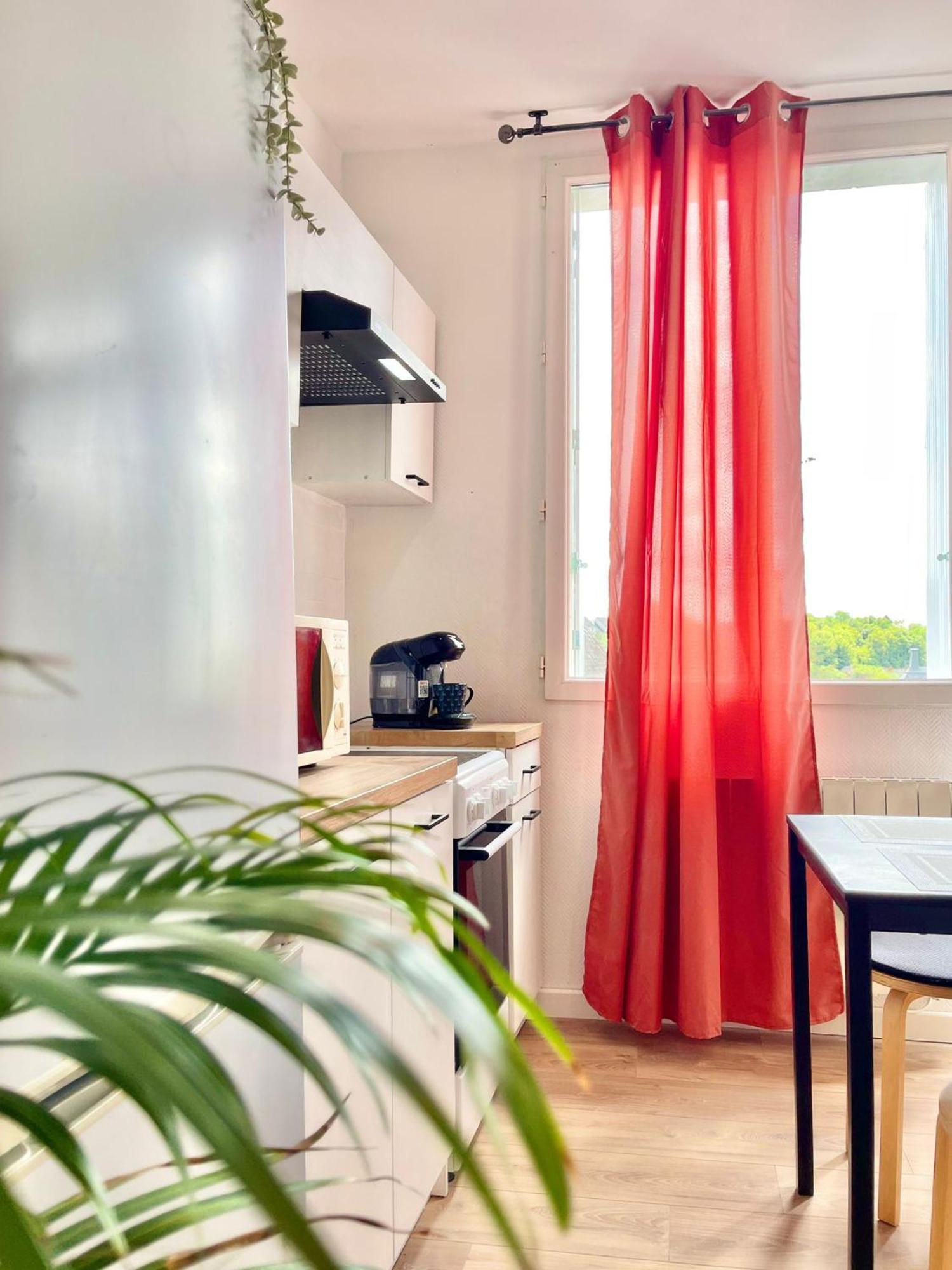 Appartement Tropical Château-Renault Exteriér fotografie